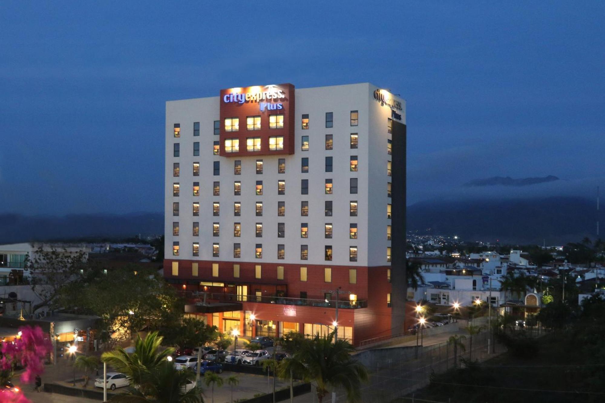 City Express Plus By Marriott Puerto Vallarta Exterior foto